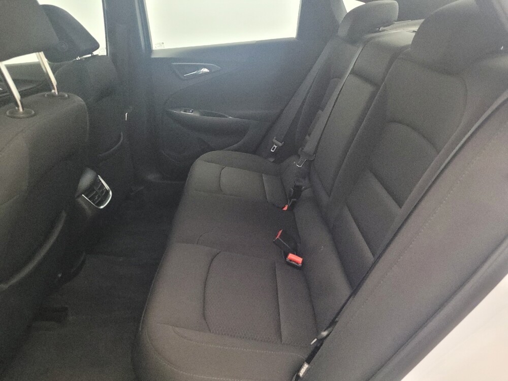 2019 Chevrolet Malibu in Richmond, VA 23235 - 18137659 18