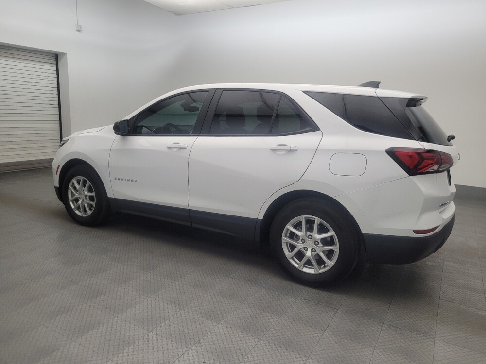 2024 Chevrolet Equinox in Mesa, AZ 85210 - 18137661 3