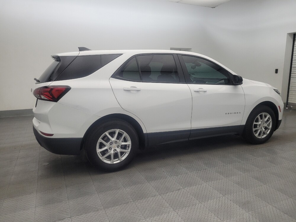 2024 Chevrolet Equinox in Mesa, AZ 85210 - 18137661 10