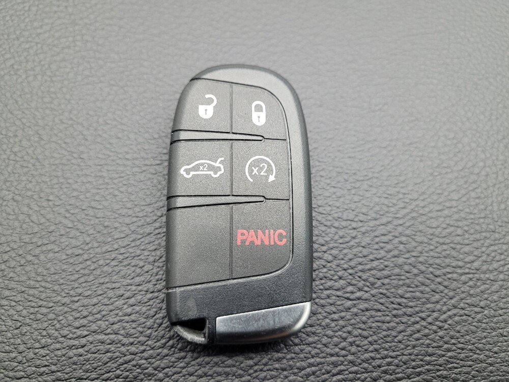 2018 Jeep Grand Cherokee in Las Vegas, NV 89104 - 18137662 32