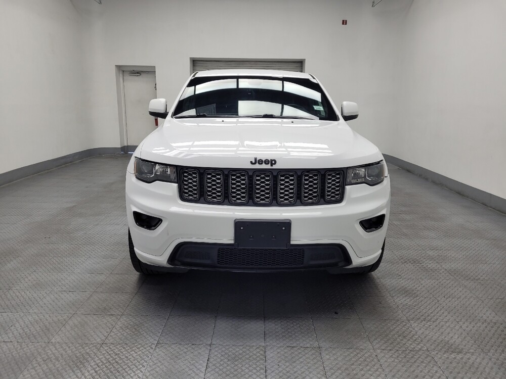 2018 Jeep Grand Cherokee in Las Vegas, NV 89104 - 18137662 14