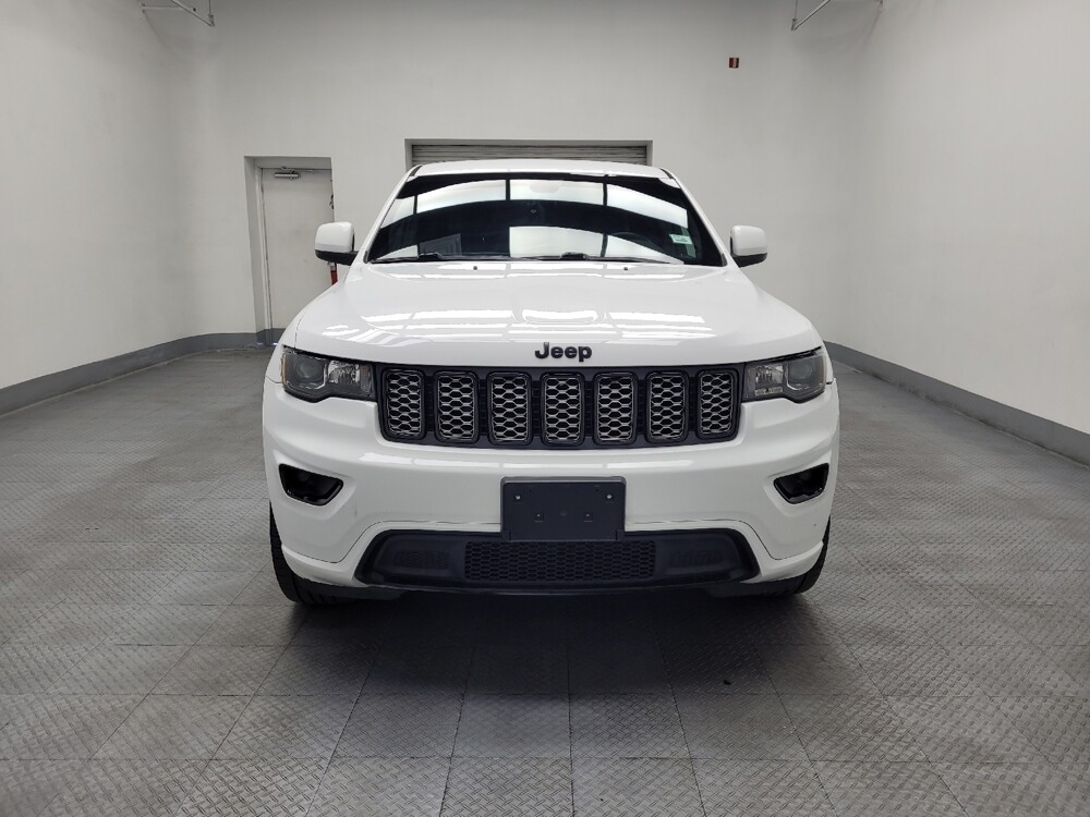2018 Jeep Grand Cherokee in Las Vegas, NV 89104 - 18137662 15