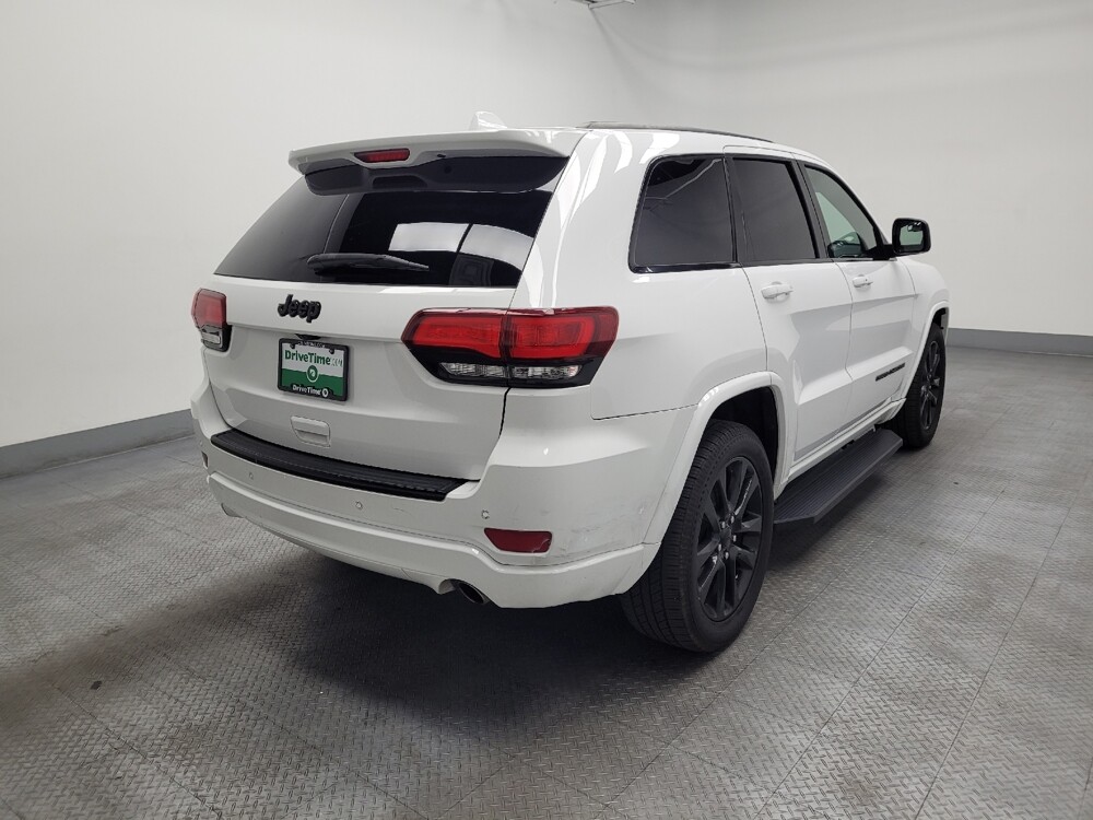 2018 Jeep Grand Cherokee in Las Vegas, NV 89104 - 18137662 9