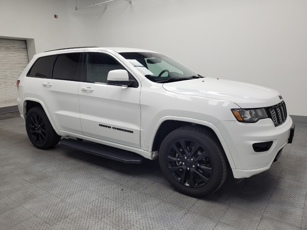 2018 Jeep Grand Cherokee in Las Vegas, NV 89104 - 18137662 11