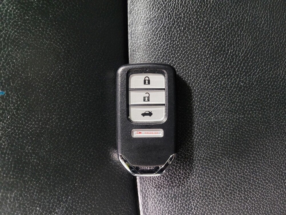 2020 Honda Civic in Pittsburgh, PA 15236 - 18137672 32