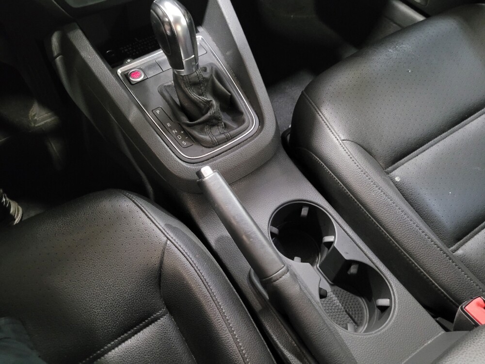 2017 Volkswagen Jetta in New Castle, DE 19720 - 18137679 26
