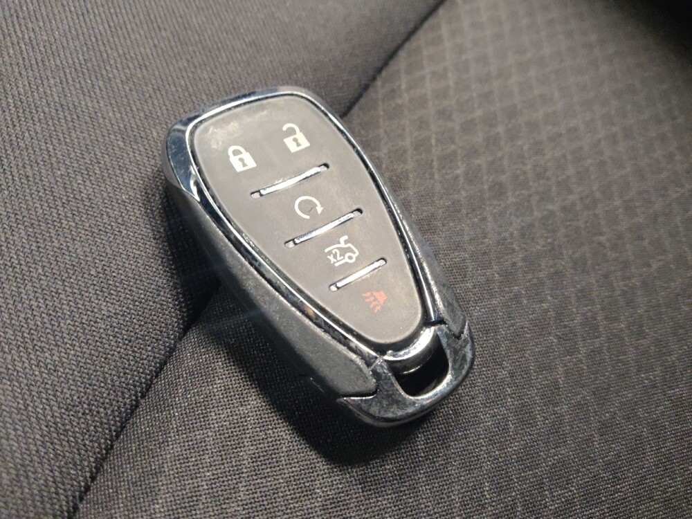 2023 Chevrolet Malibu in Chandler, AZ 85225 - 18137683 32