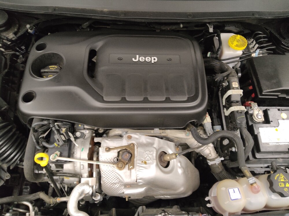 2020 Jeep Cherokee in Des Moines, IA 50310 - 18137690 30