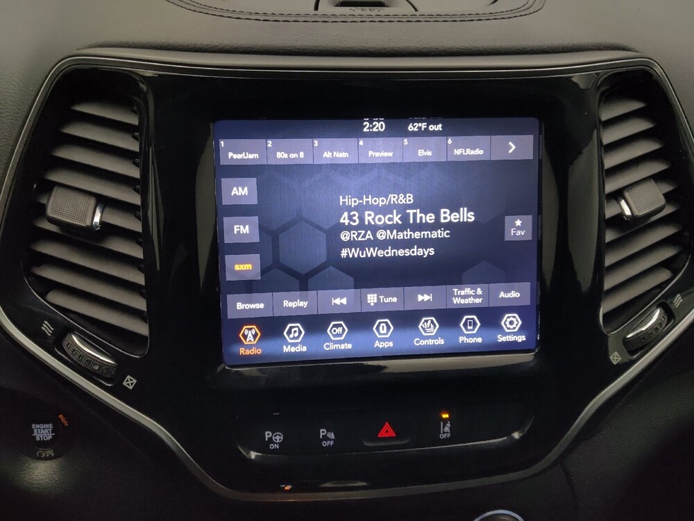 2020 Jeep Cherokee in Des Moines, IA 50310 - 18137690 25