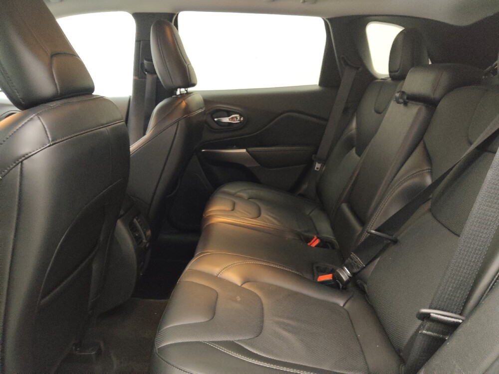 2020 Jeep Cherokee in Des Moines, IA 50310 - 18137690 18