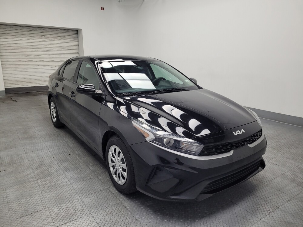 2023 Kia Forte in Las Vegas, NV 89102 - 18137696 13