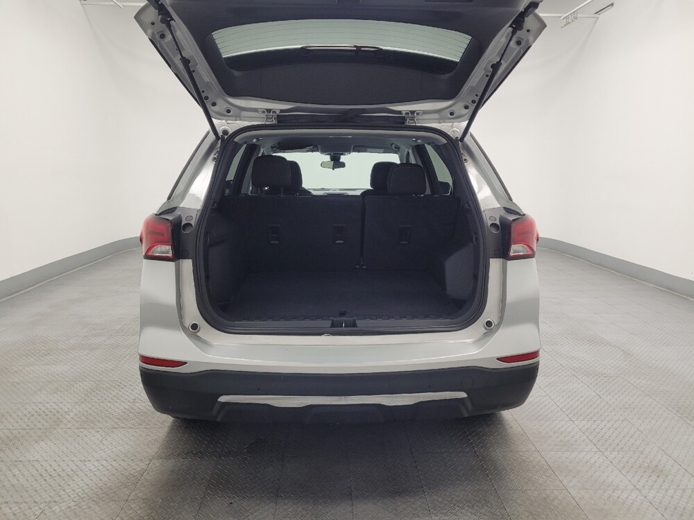 2022 Chevrolet Equinox in Las Vegas, NV 89102 - 18137697 29