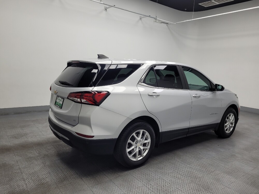 2022 Chevrolet Equinox in Las Vegas, NV 89102 - 18137697 10