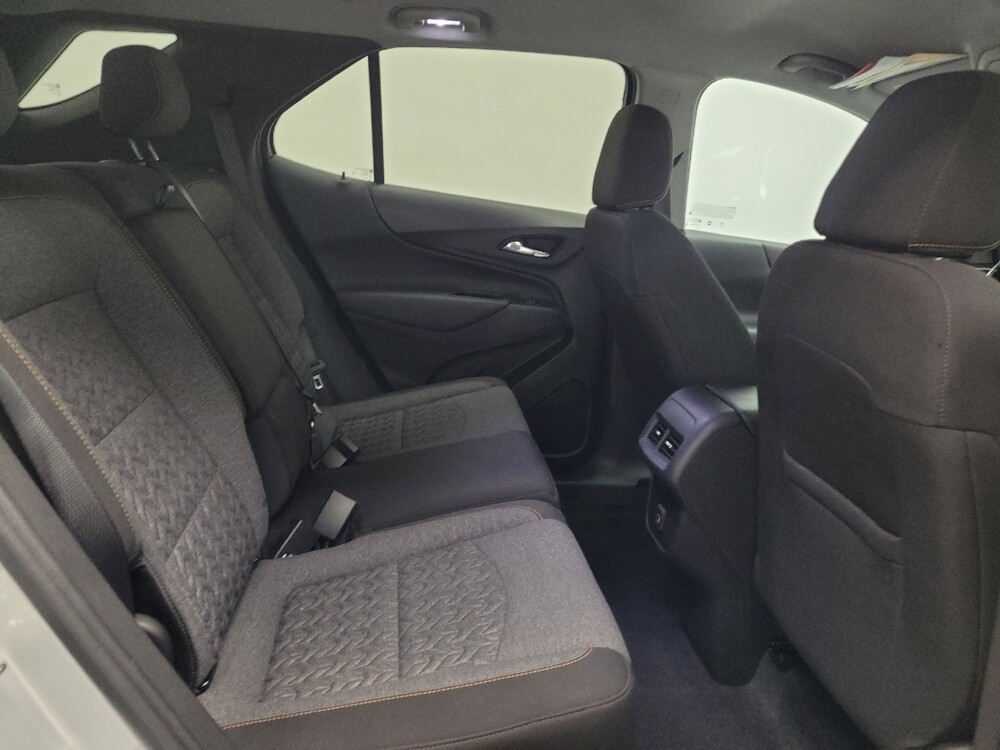 2022 Chevrolet Equinox in Las Vegas, NV 89102 - 18137697 19