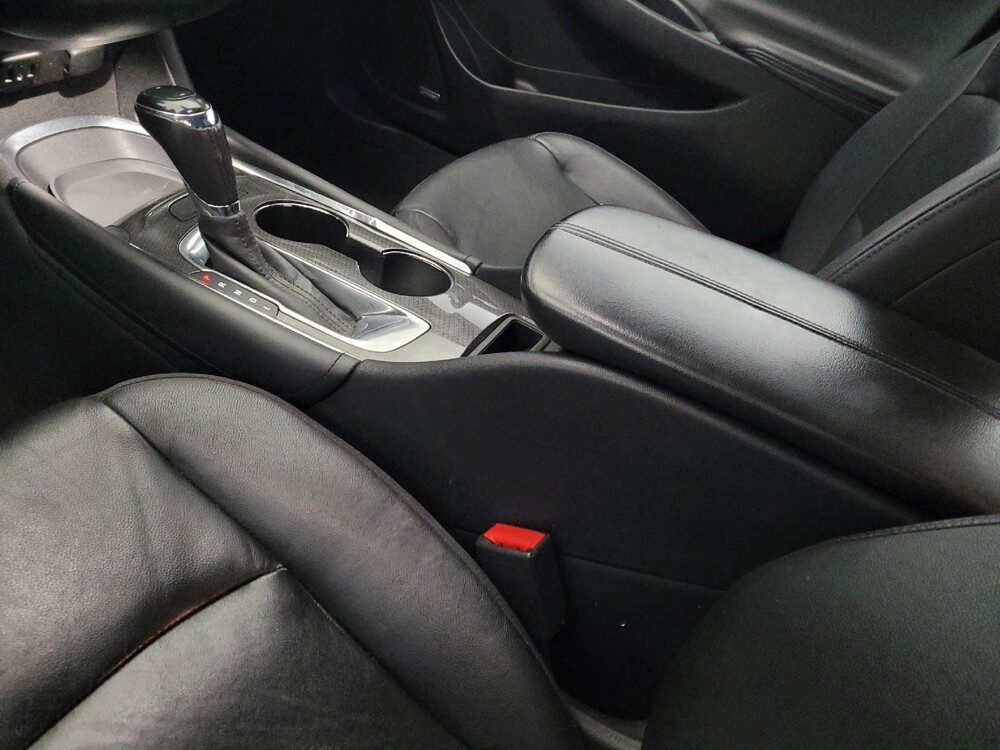 2016 Chevrolet Malibu in Owings Mills, MD 21117 - 18137698 26