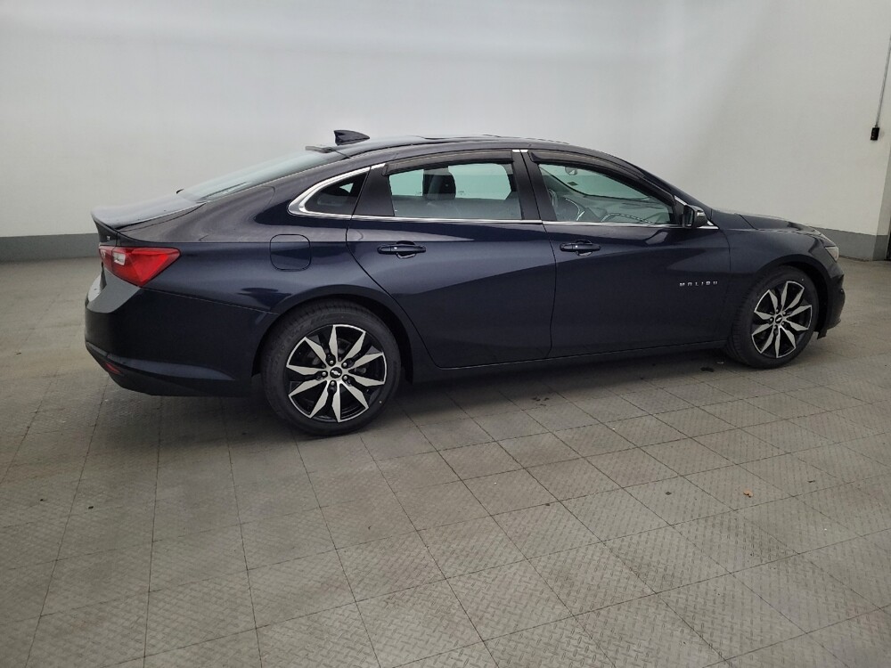 2016 Chevrolet Malibu in Owings Mills, MD 21117 - 18137698 10