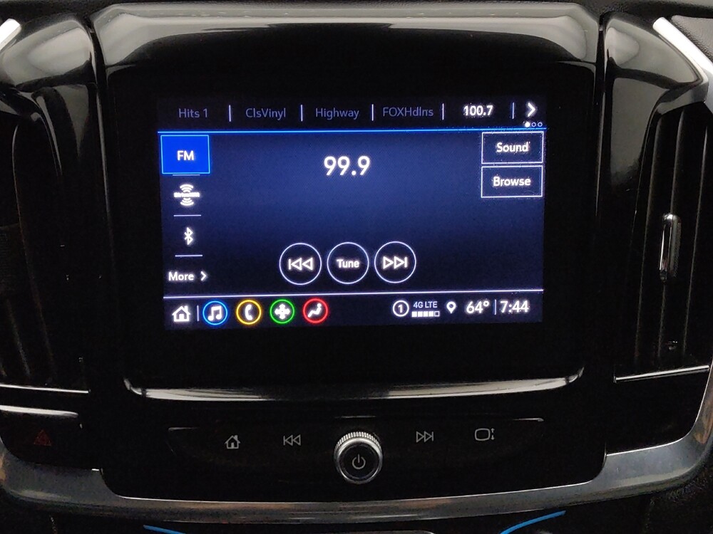 2022 Chevrolet Traverse in Springfield, MO 65807 - 18137701 25