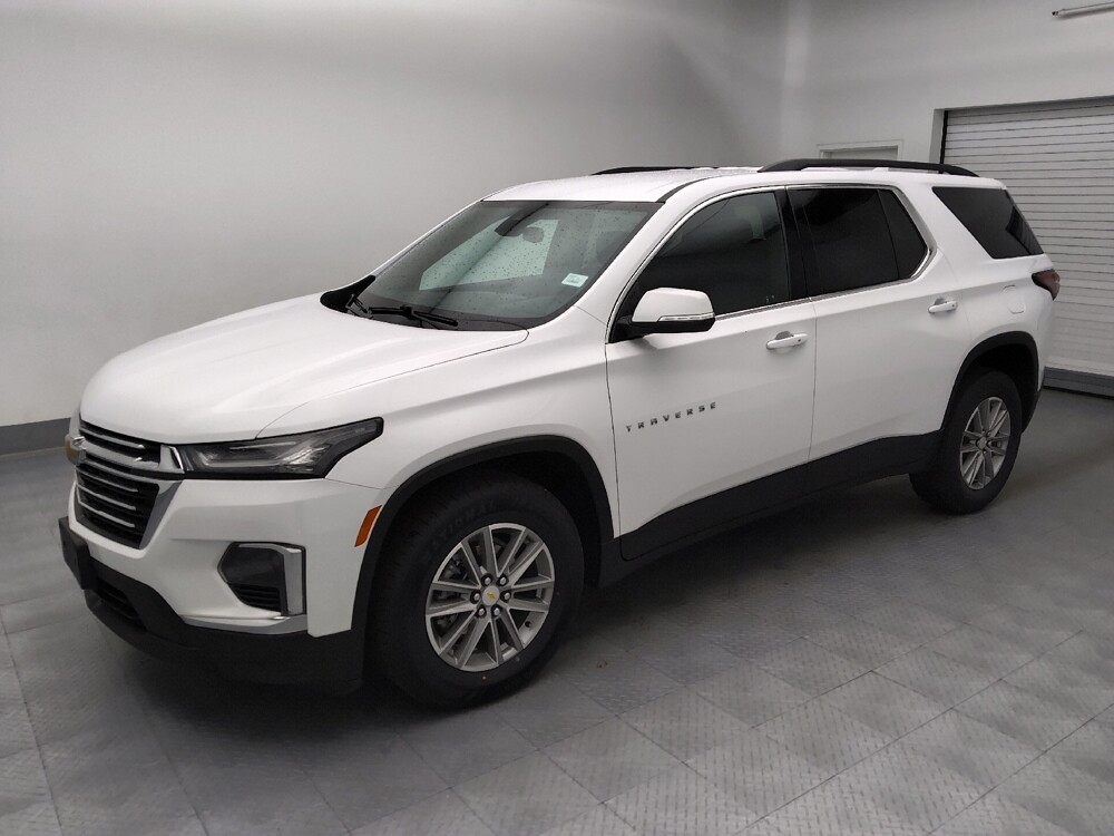 2022 Chevrolet Traverse in Springfield, MO 65807 - 18137701 2