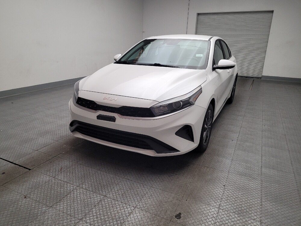 2024 Kia Forte in Montclair, CA 91763 - 18137705 15