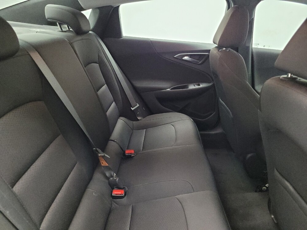 2019 Chevrolet Malibu in Madison, TN 37115 - 18137706 19