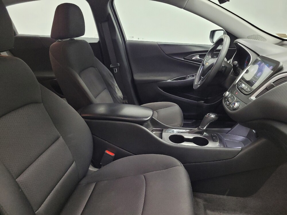 2019 Chevrolet Malibu in Madison, TN 37115 - 18137706 21