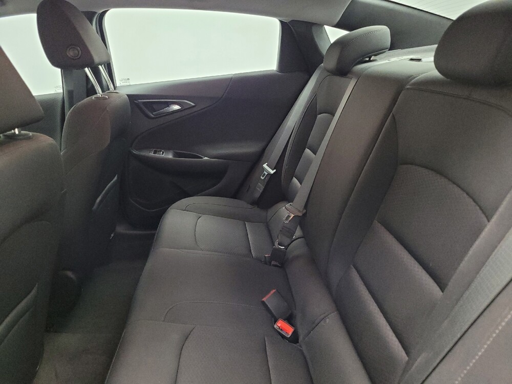2019 Chevrolet Malibu in Madison, TN 37115 - 18137706 18