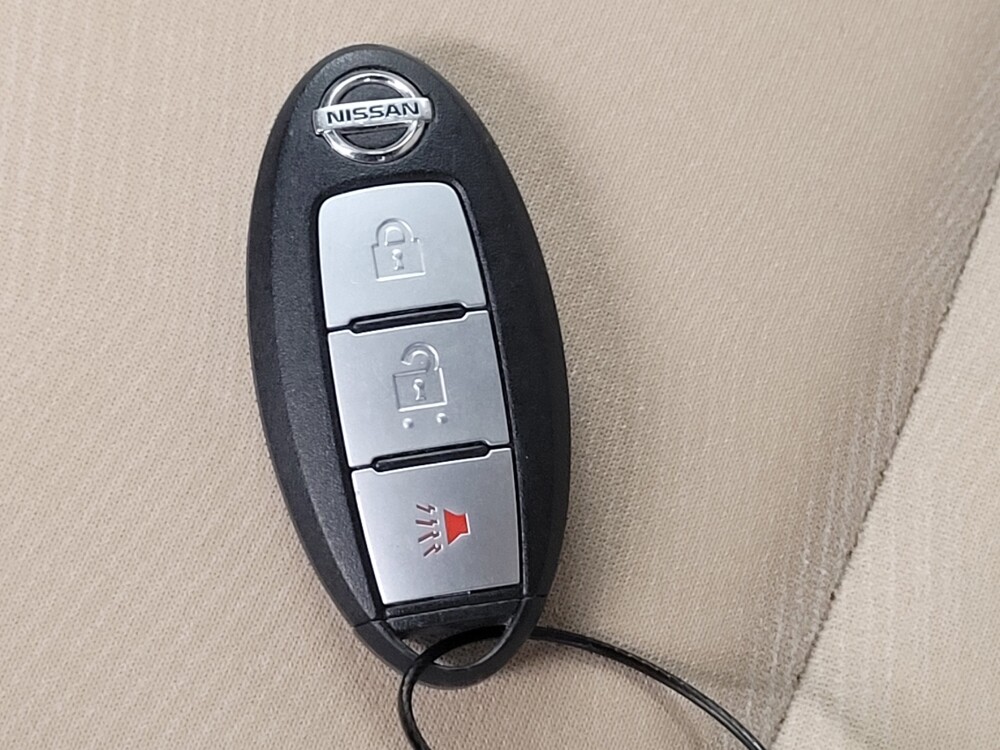 2016 Nissan Rogue in Houston, TX 77060 - 18137708 32