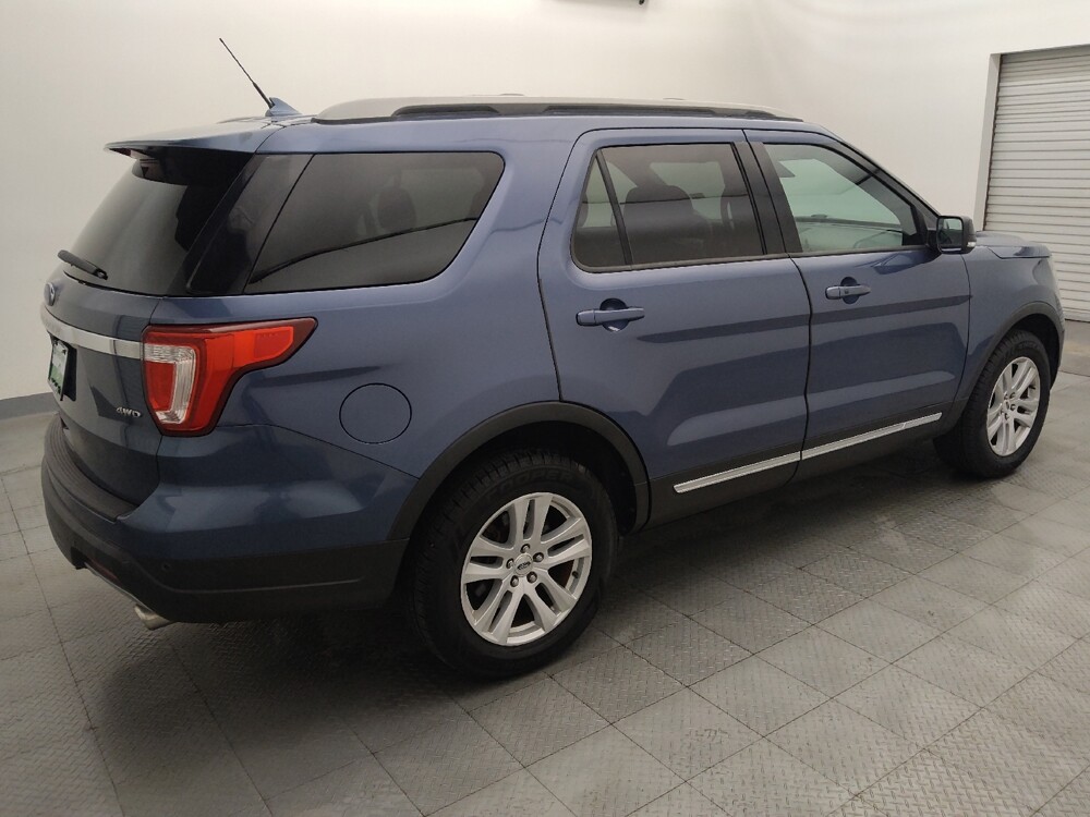 2019 Ford Explorer in Houston, TX 77074 - 18137709 10