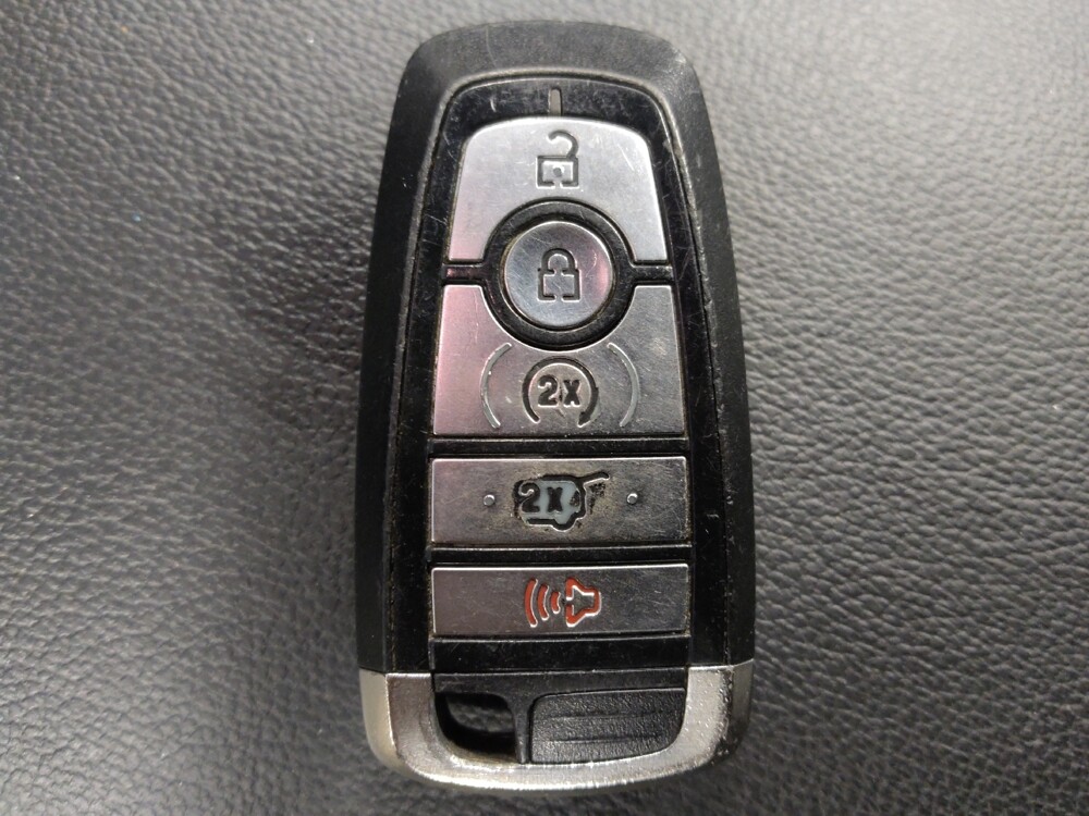 2019 Ford Explorer in Houston, TX 77074 - 18137709 32
