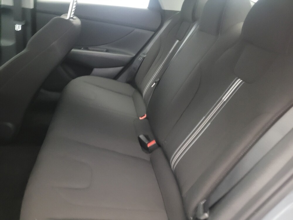 2023 Hyundai Elantra in Williamstown, NJ 8094 - 18137711 18
