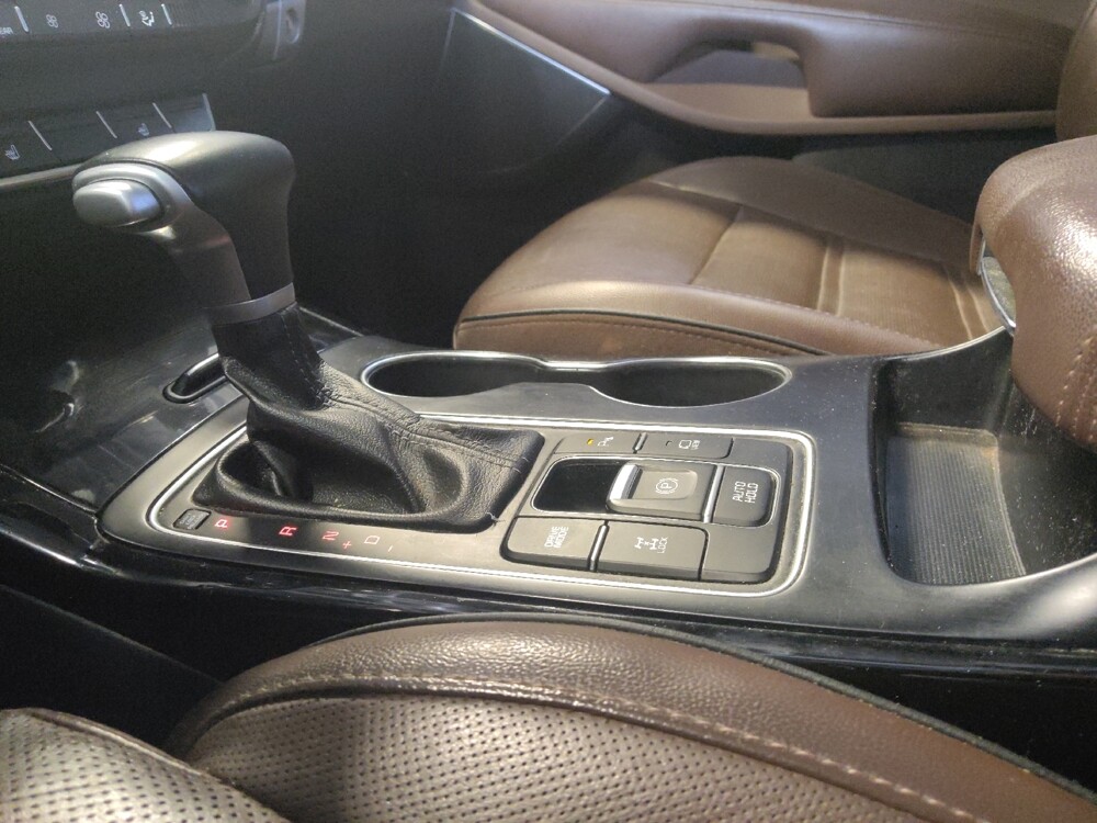 2020 Kia Sorento in Tucson, AZ 85705 - 18137713 26