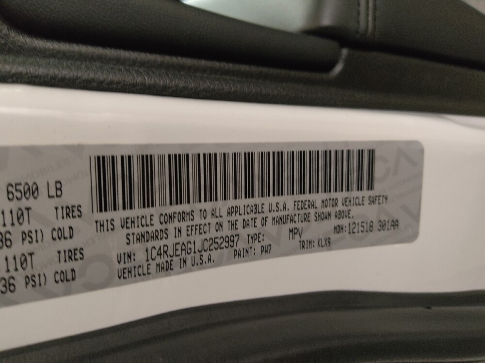 2018 Jeep Grand Cherokee in Stone Mountain, GA 30083 - 18137717 33