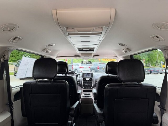 2016 Chrysler Town & Country in Knoxville, TN 37920 - 18137723 12
