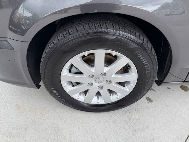 2016 Chrysler Town & Country in Knoxville, TN 37920 - 18137723 27