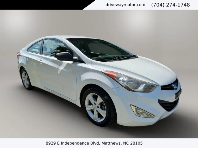 2013 Hyundai Elantra Coupe in Matthews, NC 28105 - 18137732