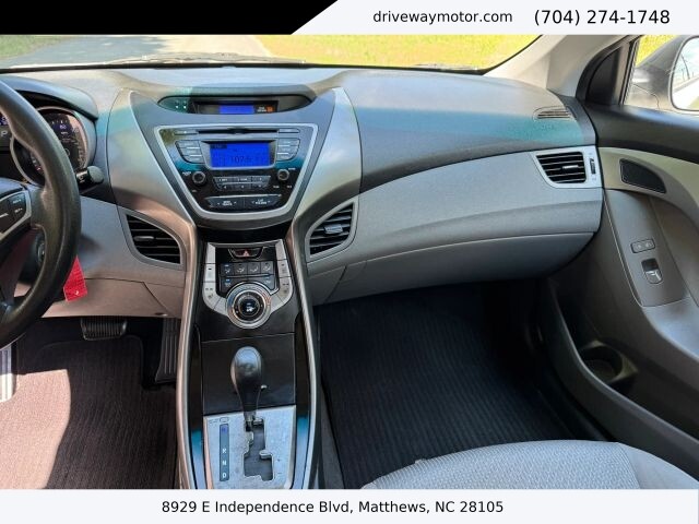 2013 Hyundai Elantra Coupe in Matthews, NC 28105 - 18137732 13