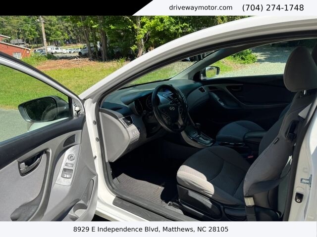 2013 Hyundai Elantra Coupe in Matthews, NC 28105 - 18137732 5