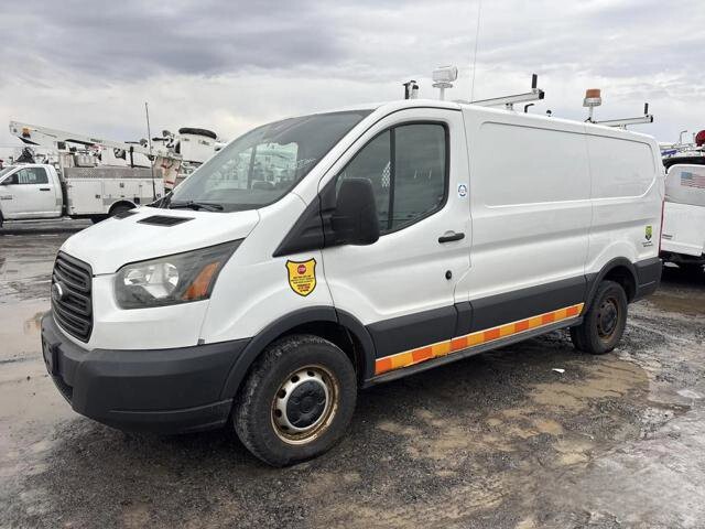 2015 Ford Transit 250 in Blauvelt, NY 10913 - 18137736 3