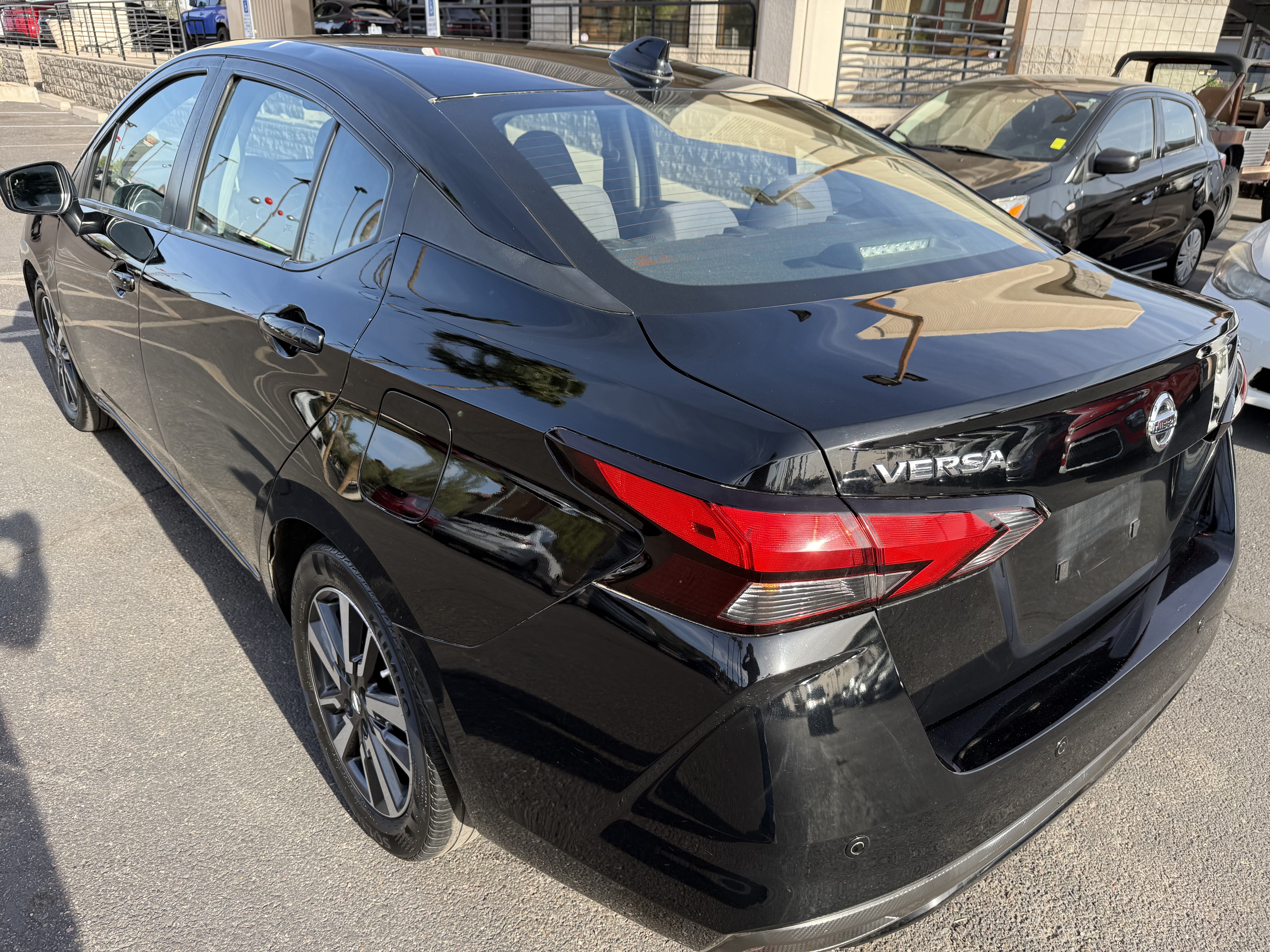 2021 Nissan Versa in Phoenix, AZ 85022 - 18137737 6
