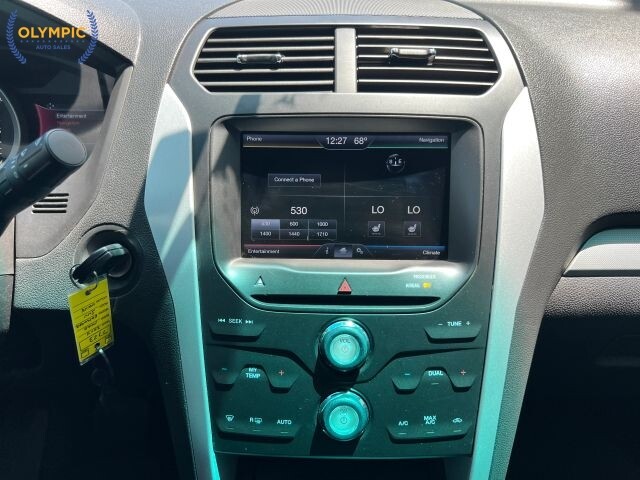 2014 Ford Explorer in Decatur, GA 30032 - 18137759 29