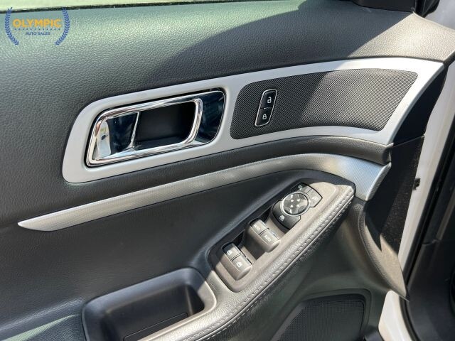 2014 Ford Explorer in Decatur, GA 30032 - 18137759 36