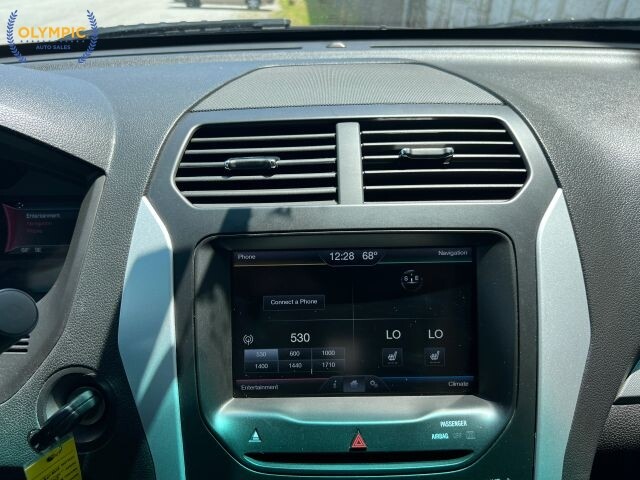 2014 Ford Explorer in Decatur, GA 30032 - 18137759 30