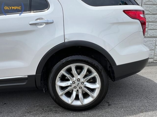 2014 Ford Explorer in Decatur, GA 30032 - 18137759 10