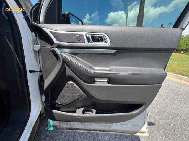 2014 Ford Explorer in Decatur, GA 30032 - 18137759 47