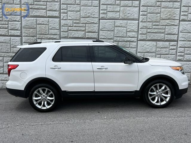 2014 Ford Explorer in Decatur, GA 30032 - 18137759 8