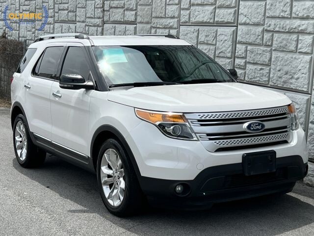 2014 Ford Explorer in Decatur, GA 30032 - 18137759 3
