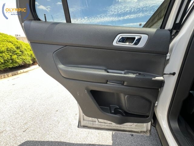 2014 Ford Explorer in Decatur, GA 30032 - 18137759 48