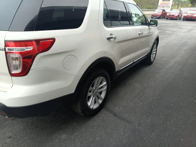 2012 Ford Explorer in DuBois, PA 15801 - 18137762 5