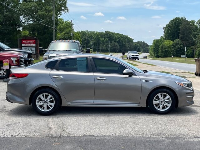 2016 Kia Optima in Flowery Branch, GA 30542 - 18137778 3