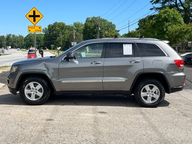 2012 Jeep Grand Cherokee in Flowery Branch, GA 30542 - 18137780 4